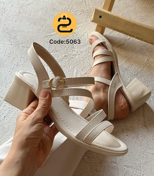 کفش صندل زنانه دنا رنگ کرمی کد 5063 خورشید کالکشن