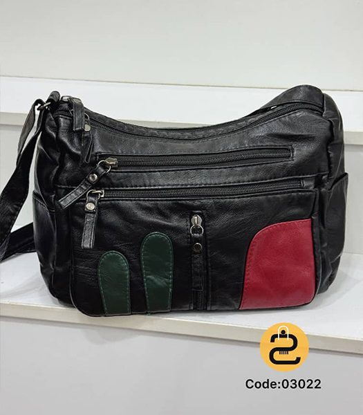 کیف دخترانه چکاوک کد 03022 - مشکی مدل دار - خورشید کالکشن
